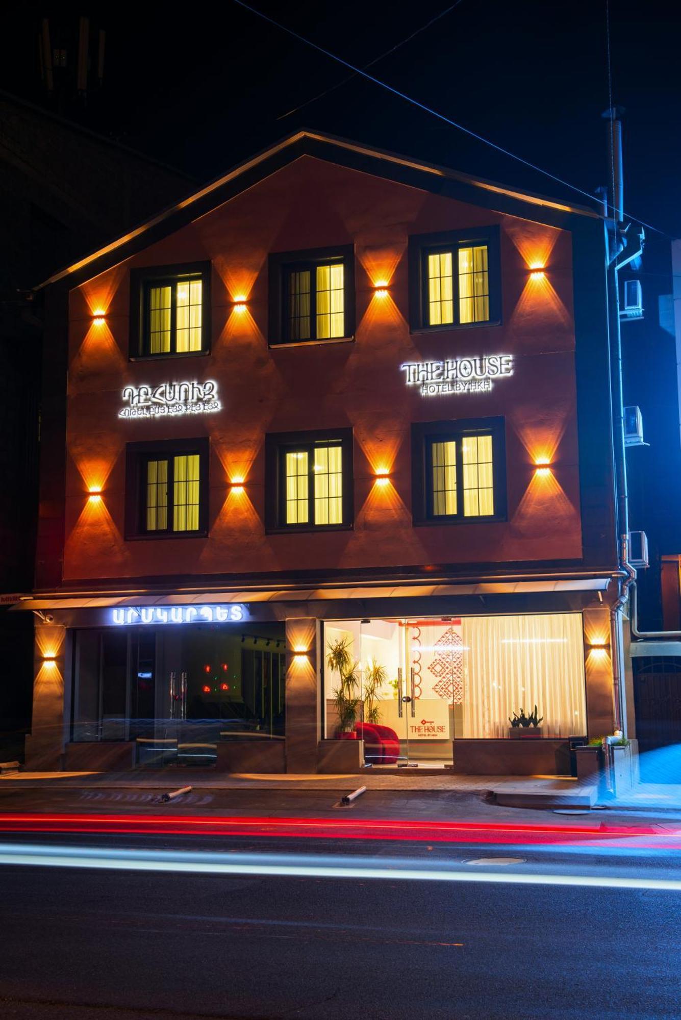 The House Hotel Jerevan Exteriör bild